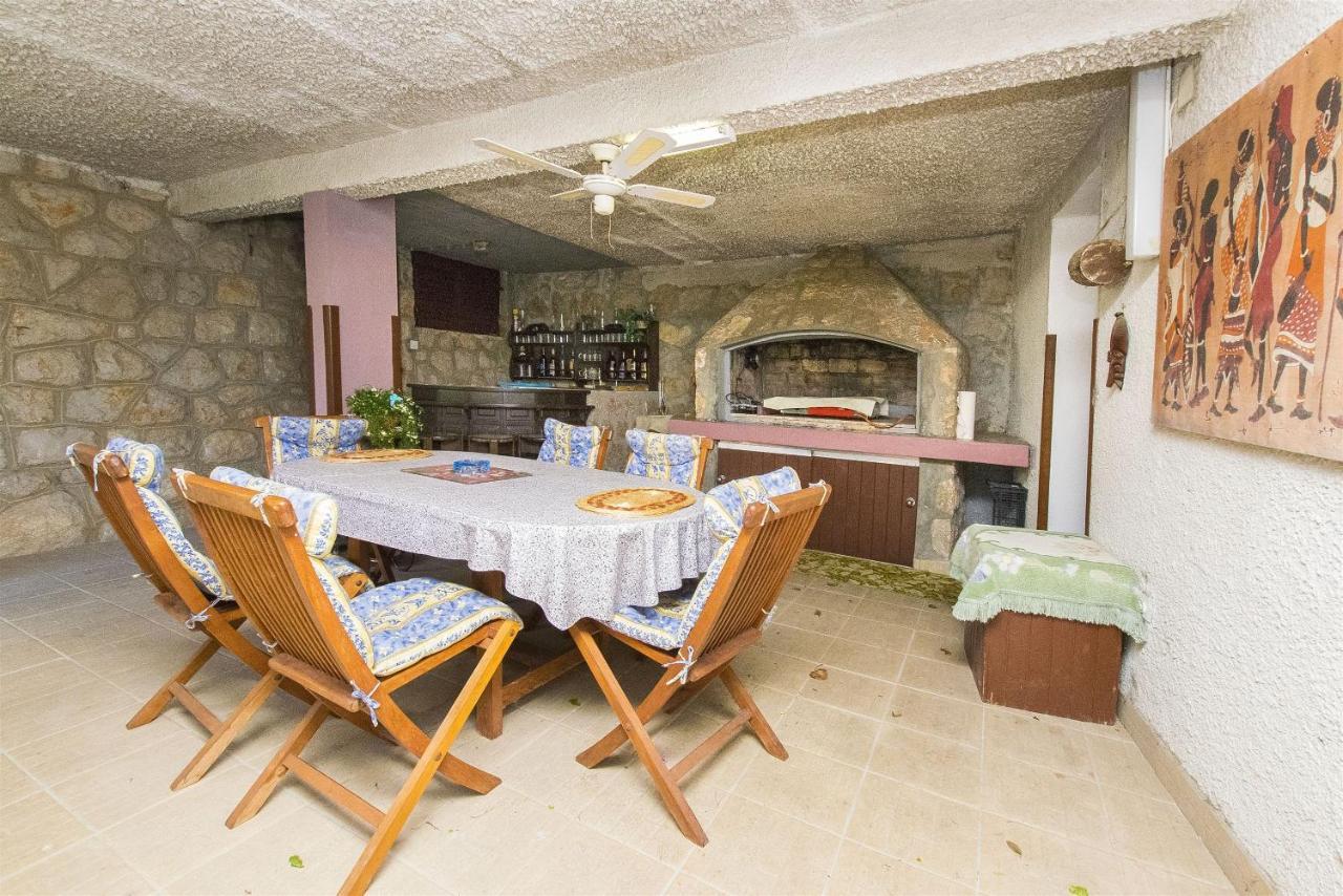 Apartments Pavlina Starigrad Paklenica Exterior photo